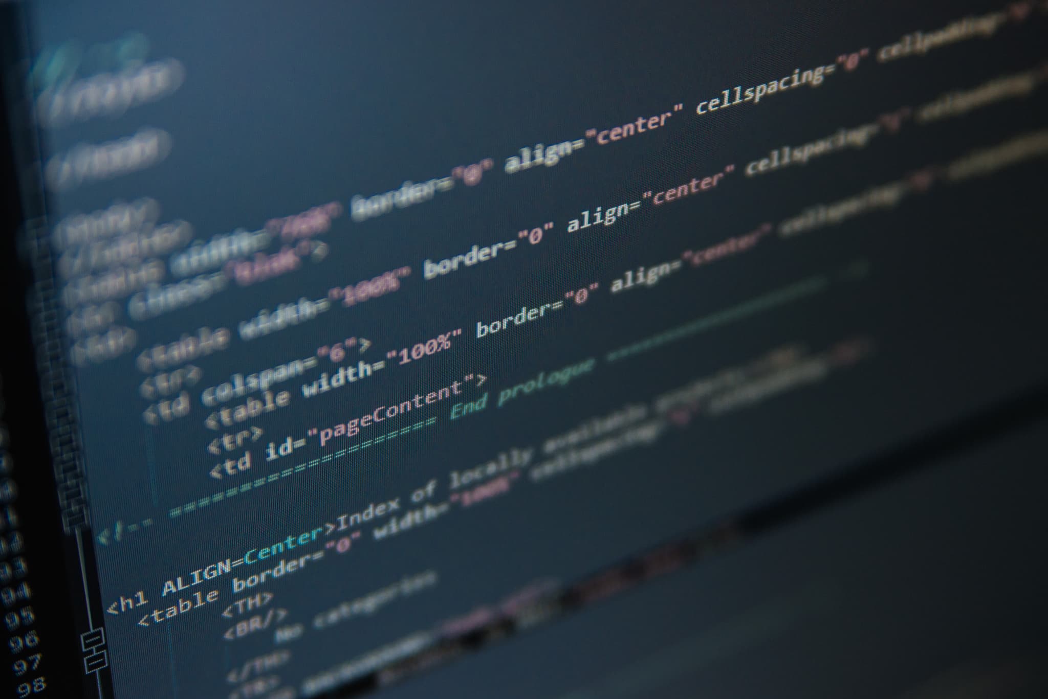 プログラミング言語「Python」の特徴とは？できることや初心者が学ぶべきことを紹介 - 忍者CODEマガジン